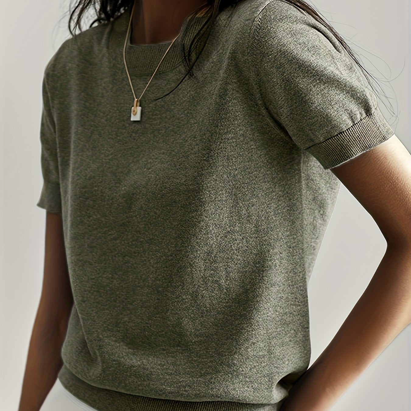 New Women's Summer Simple Thin Top Solid Color Short Sleeve Sweater